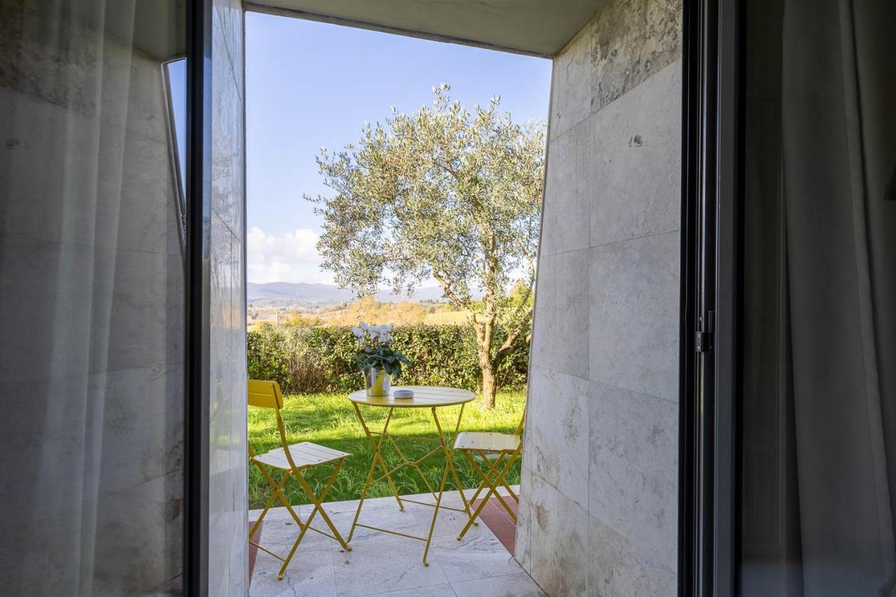 Tuscasi Aparthotel Sovicille Exteriör bild
